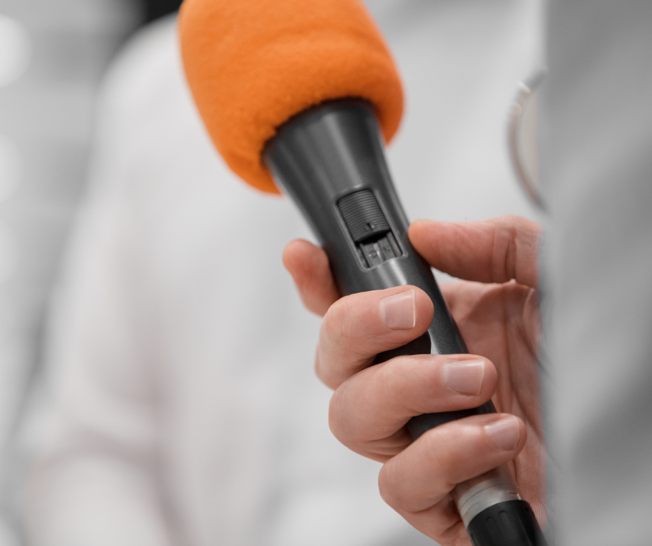 8 claves para comunicar de forma eficaz en una entrevista 1 8 claves para comunicar de forma eficaz en una entrevista 1 - María José Bayo